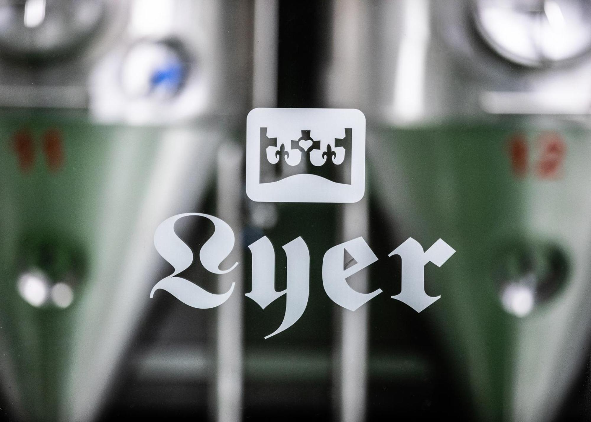 Pivovar Lyer Modrava Extérieur photo